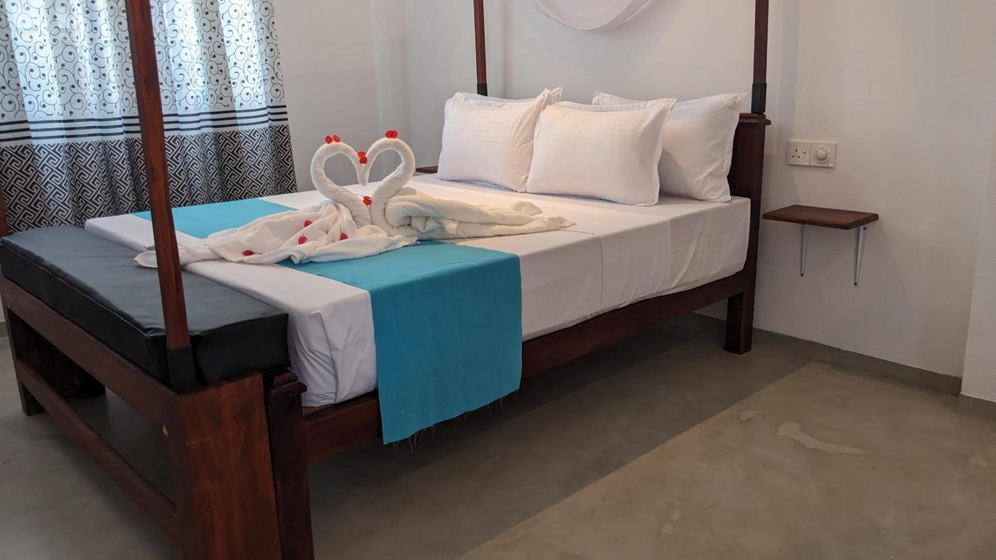 Hiriketiya Hideaway Hotel Dikwella Bagian luar foto